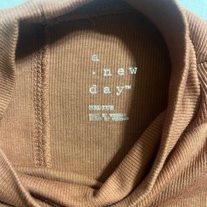 Brand- a new day, size- Medium